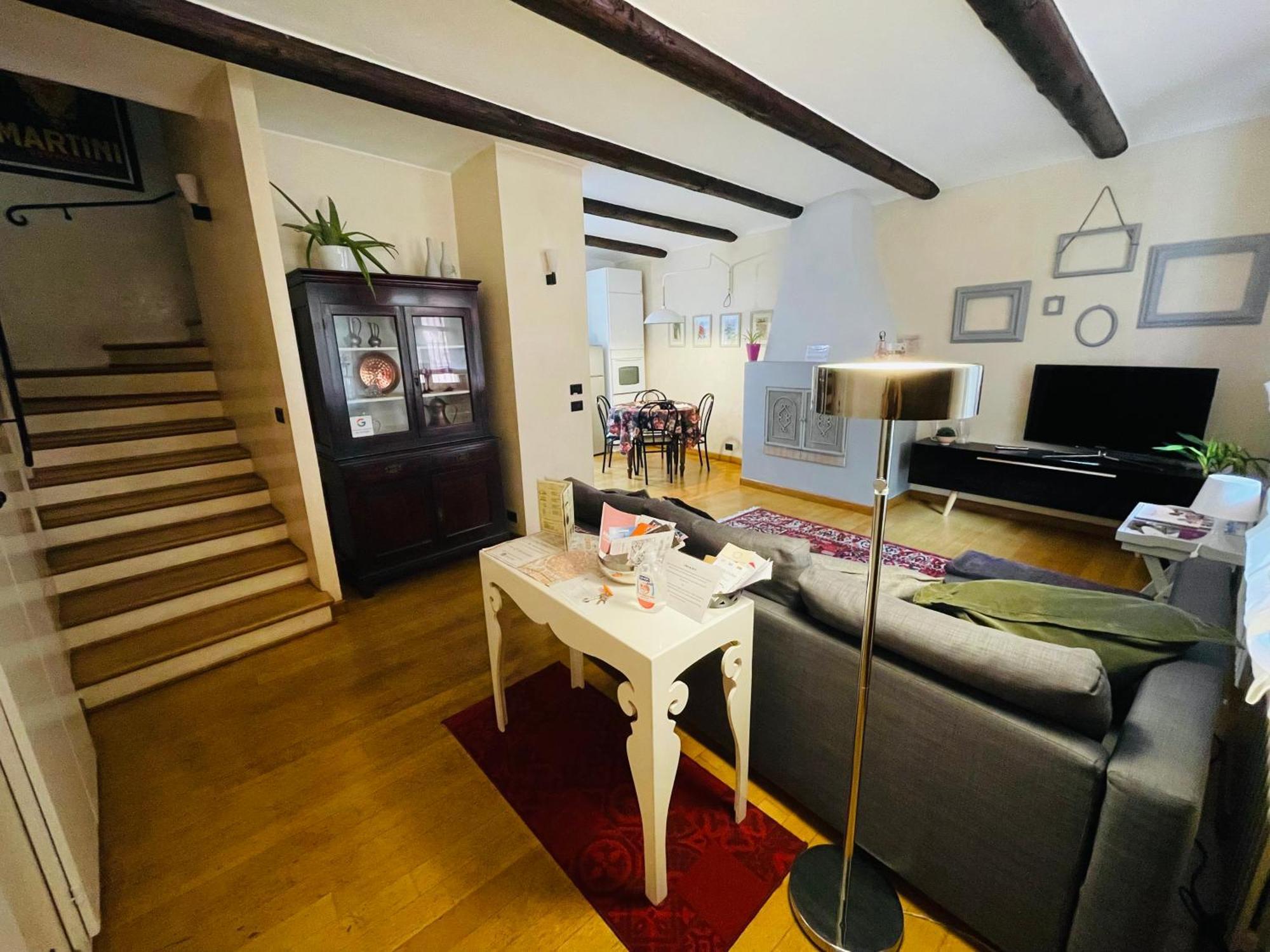 Casa Caroli, Charme E Comfort Nel Cuore Di Alba Exteriér fotografie