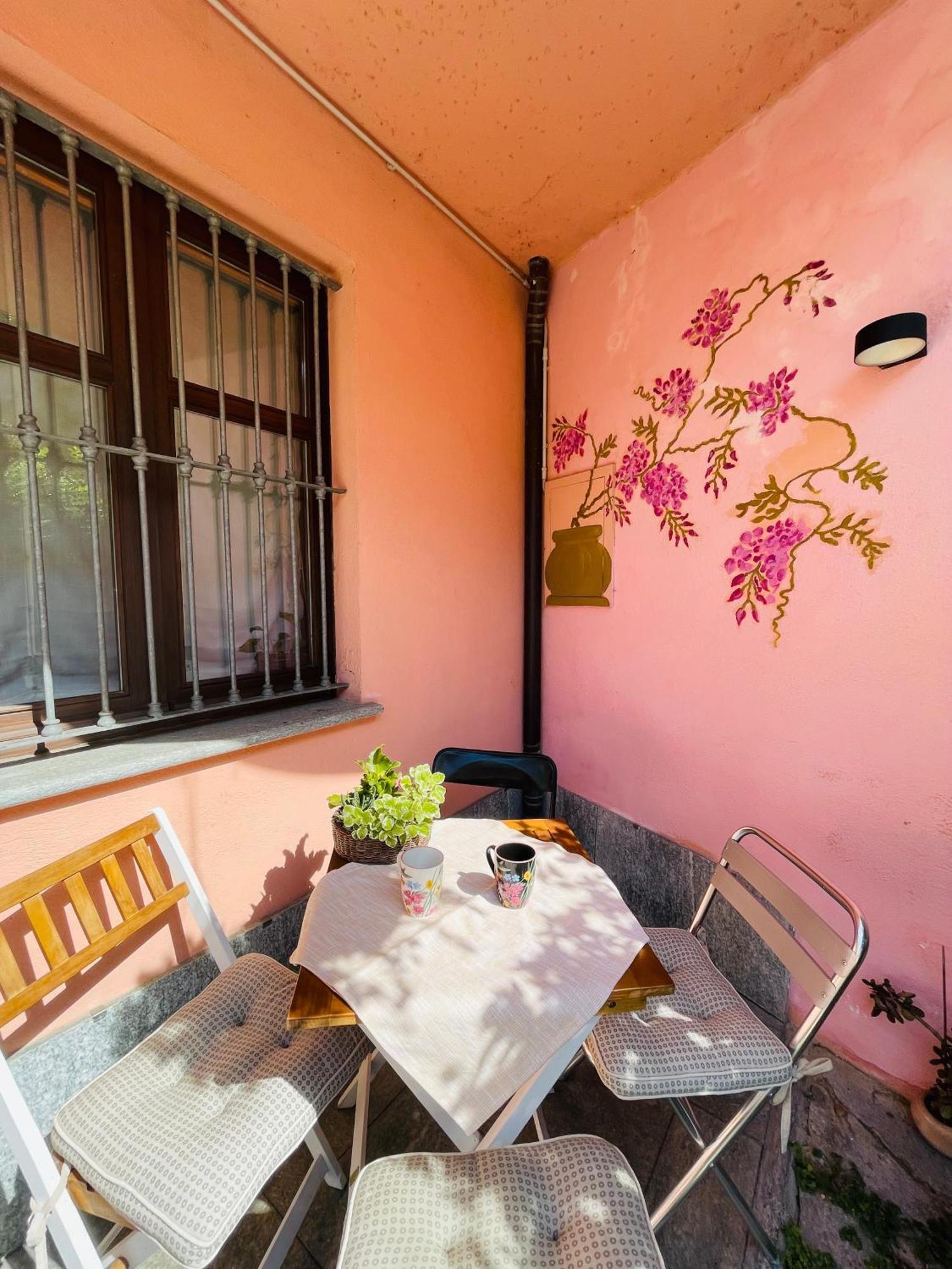Casa Caroli, Charme E Comfort Nel Cuore Di Alba Exteriér fotografie